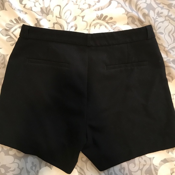 Banana Republic Pants - Banana Republic shorts Banana Republic Pants - Banana Republic shorts